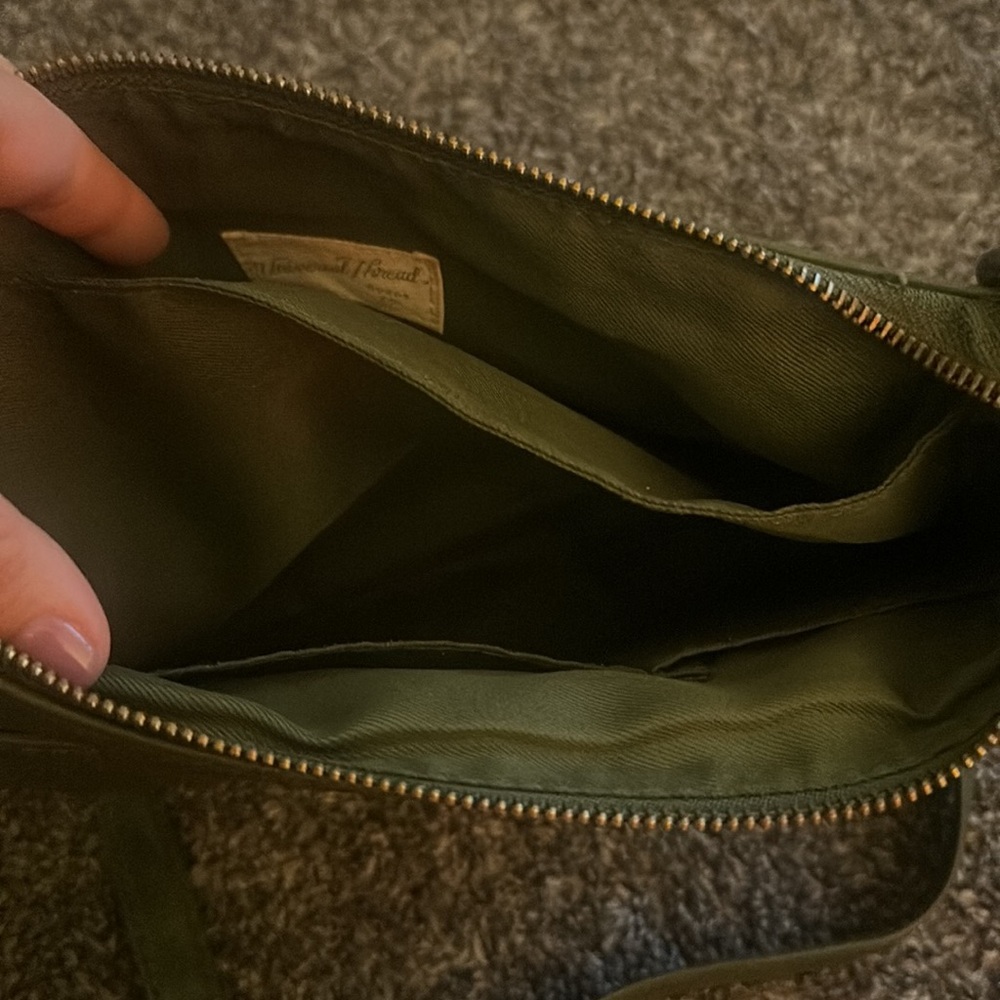Cross body bag - Picture 3 of 5